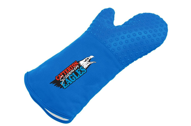 blue silicone oven mitt