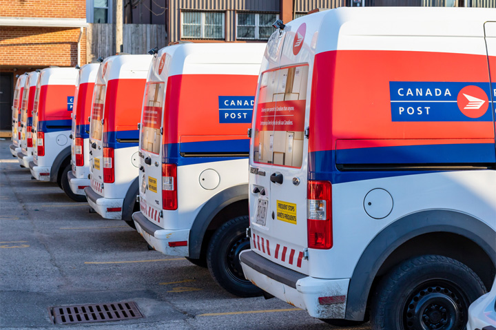 canada post