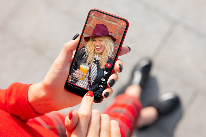 4 Ways To Use Popular Trends as Inspiration for Promo Campaigns