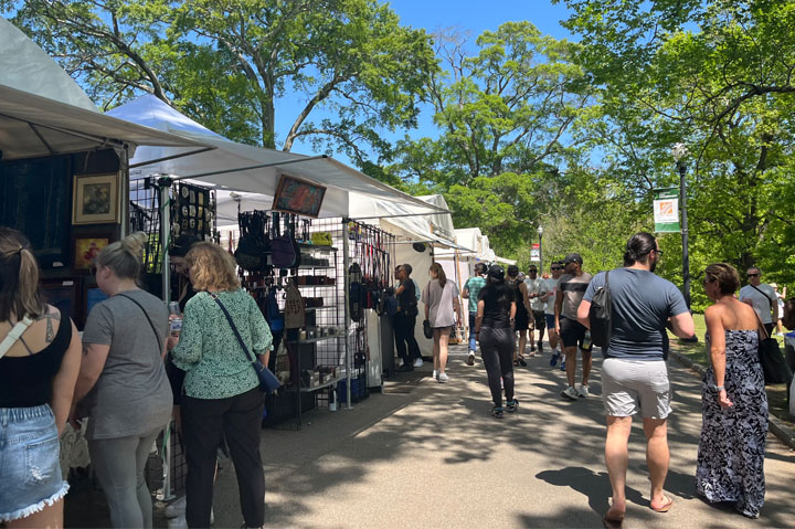 Attendees Come for Art, Stay for Promo at Atlanta Dogwood Festival
