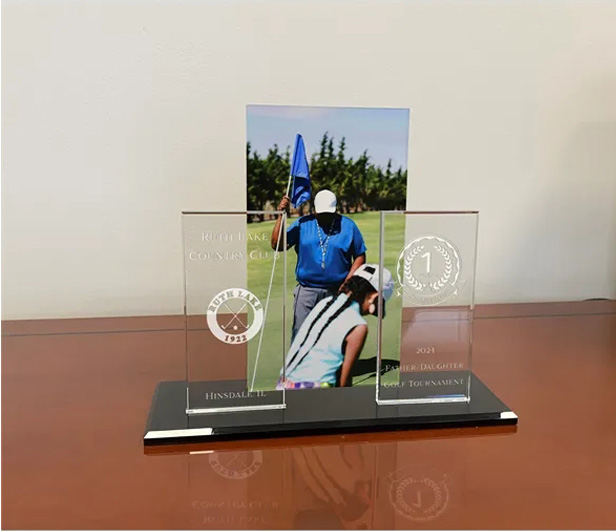 Tri-Panel Award